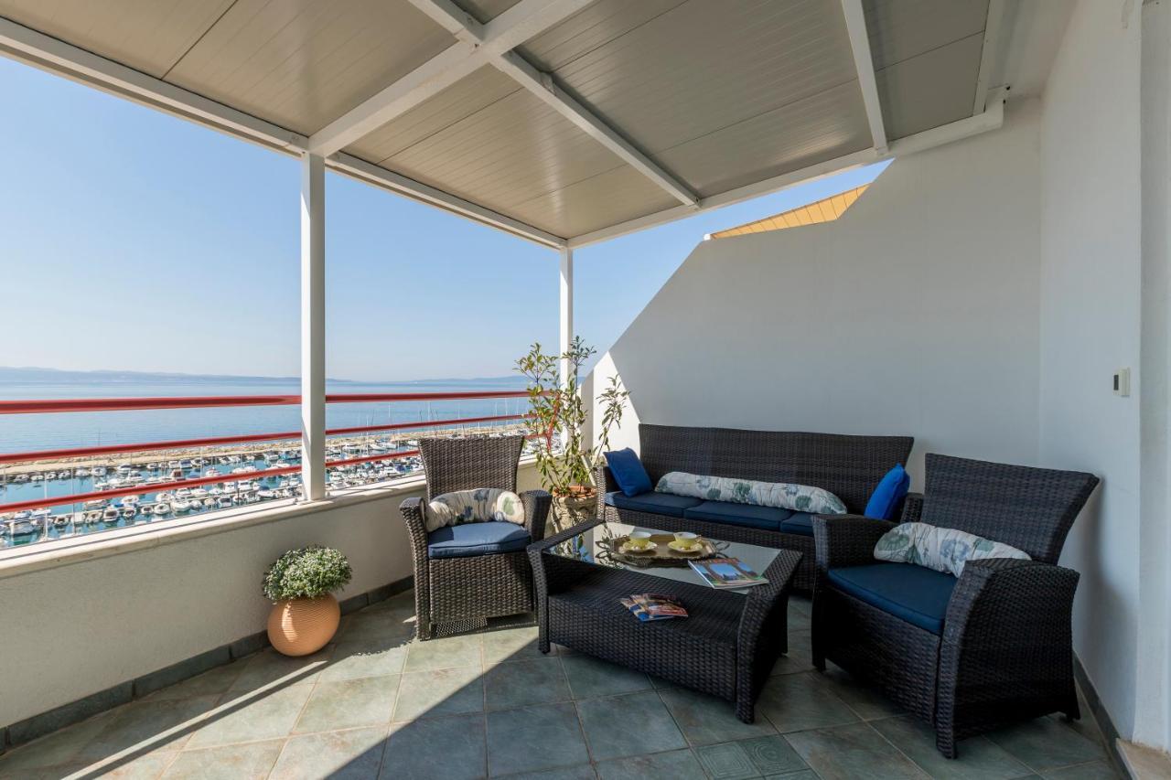 Appartamento Seaside Penthouse With Hot Tub Sky Living Spalato Esterno foto